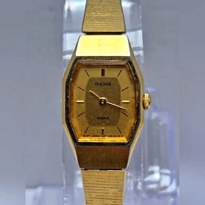 Vintage Womens Pulsar By Seiko Gold Tone 17mm Watch Y150-5860 New Battery